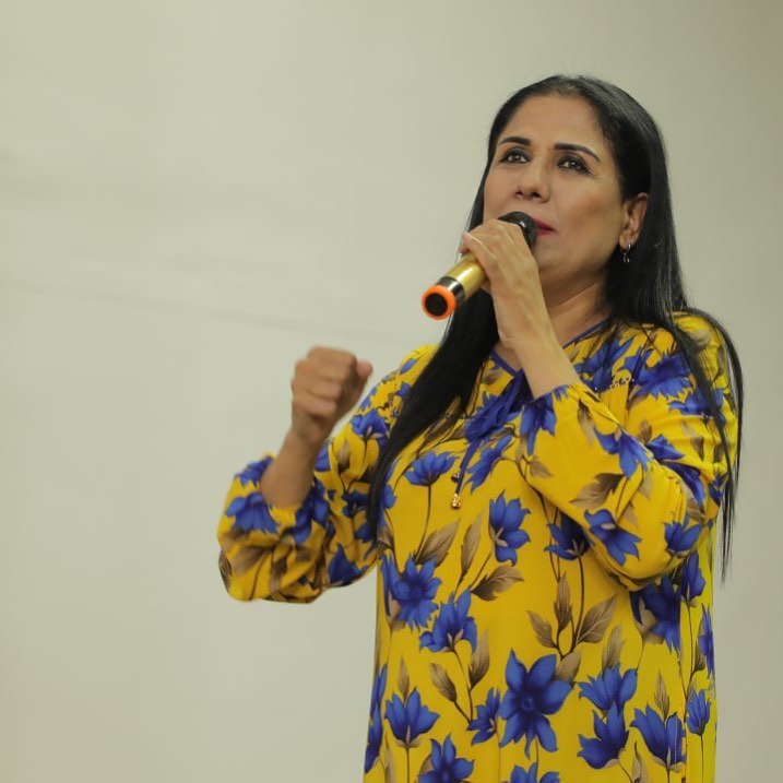 Tajribali qizlar video noz qilish